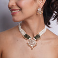 Kundan Emerald Necklace Set