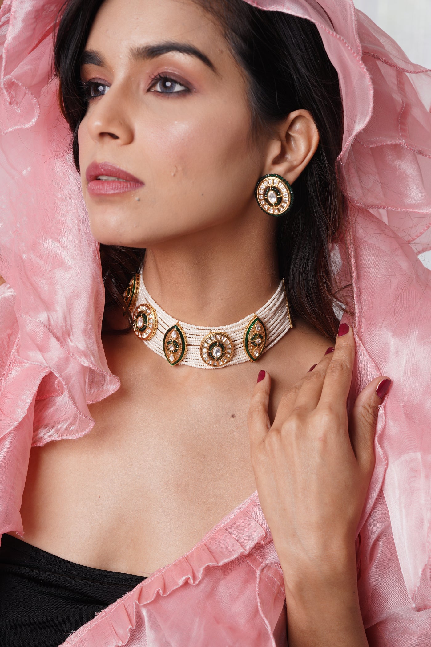 Regal Ivory Kundan Choker