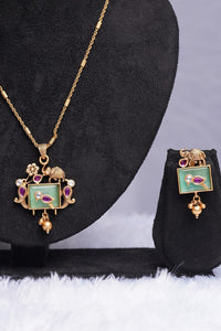 Mintgreen Pendant set