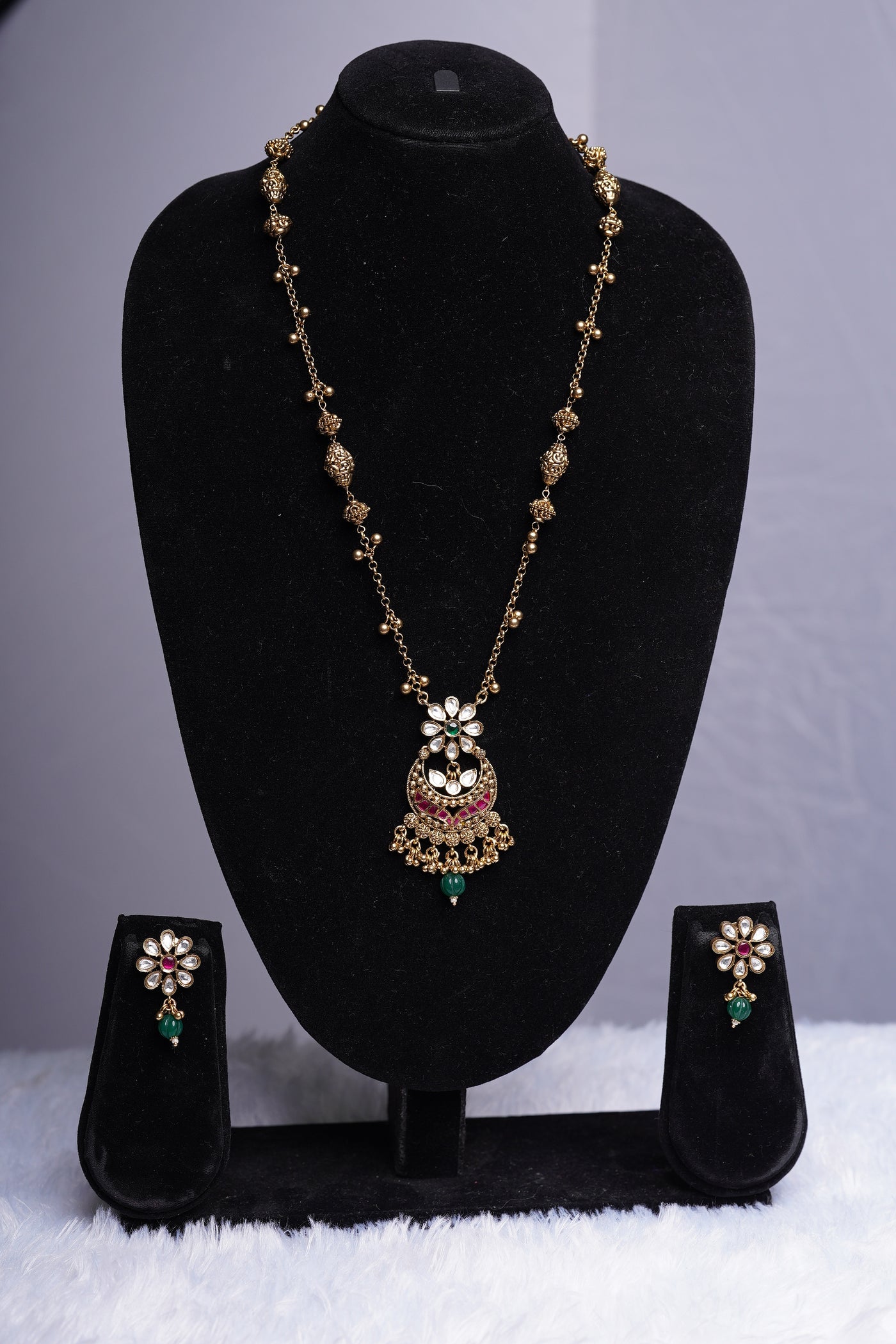 Floral Polki Pendant Set