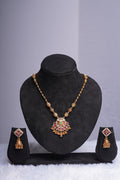 Rajsi Pendant Set