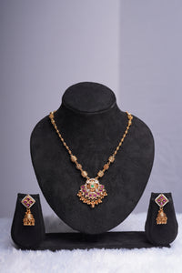 Rajsi Pendant Set