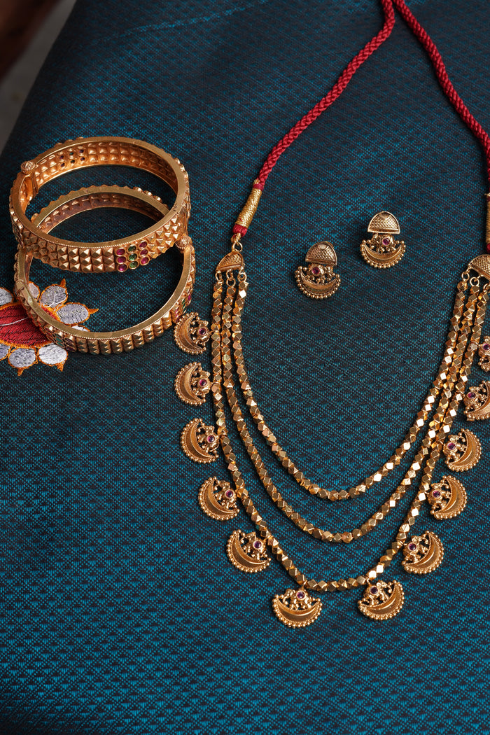 Ashtapailu Chandra Mala (layered)