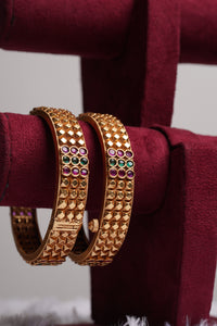 Ashtapailu bangles