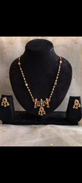 Heritage pendant set
